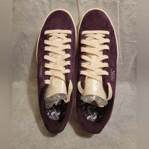 Puma Suede Premium Sneakers Midnight Plum - Frosted Ivory **New In The Box**